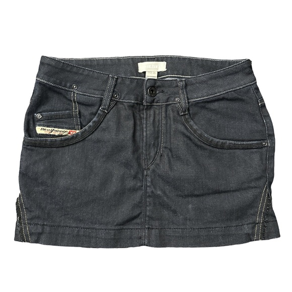 DIESEL women's dark wash designer denim mini skirt, size 26. - Picture 2 of 3